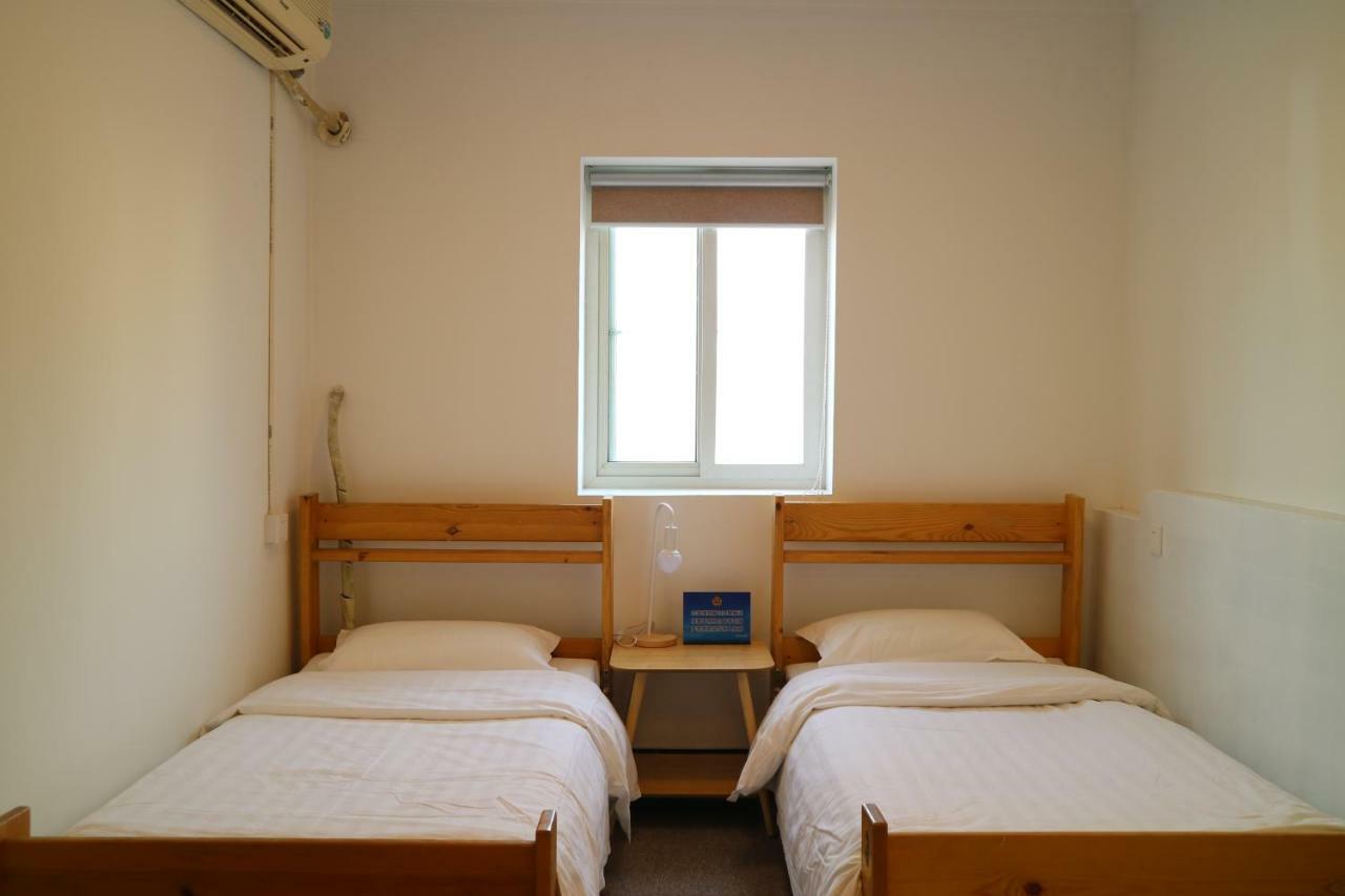 Beijing Leo Courtyard Hostel Exterior photo